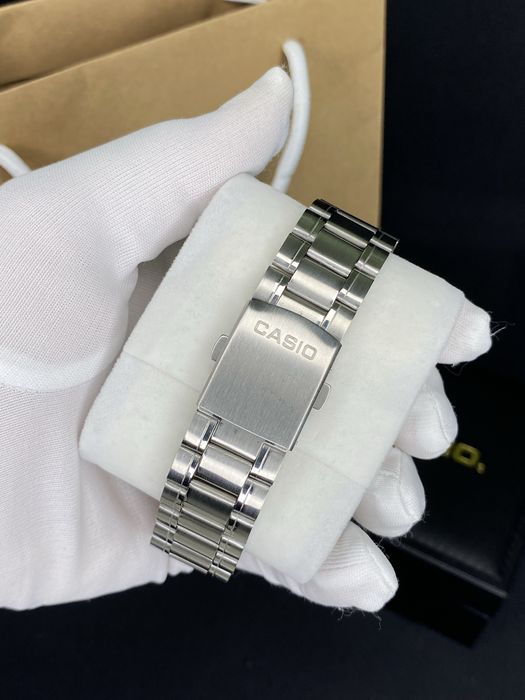 Продаётся новый Casio