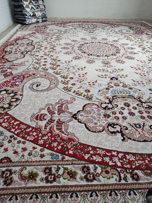 продам ковер хорошем состояний