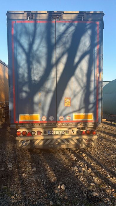 Vând semiremorcă krone 2014