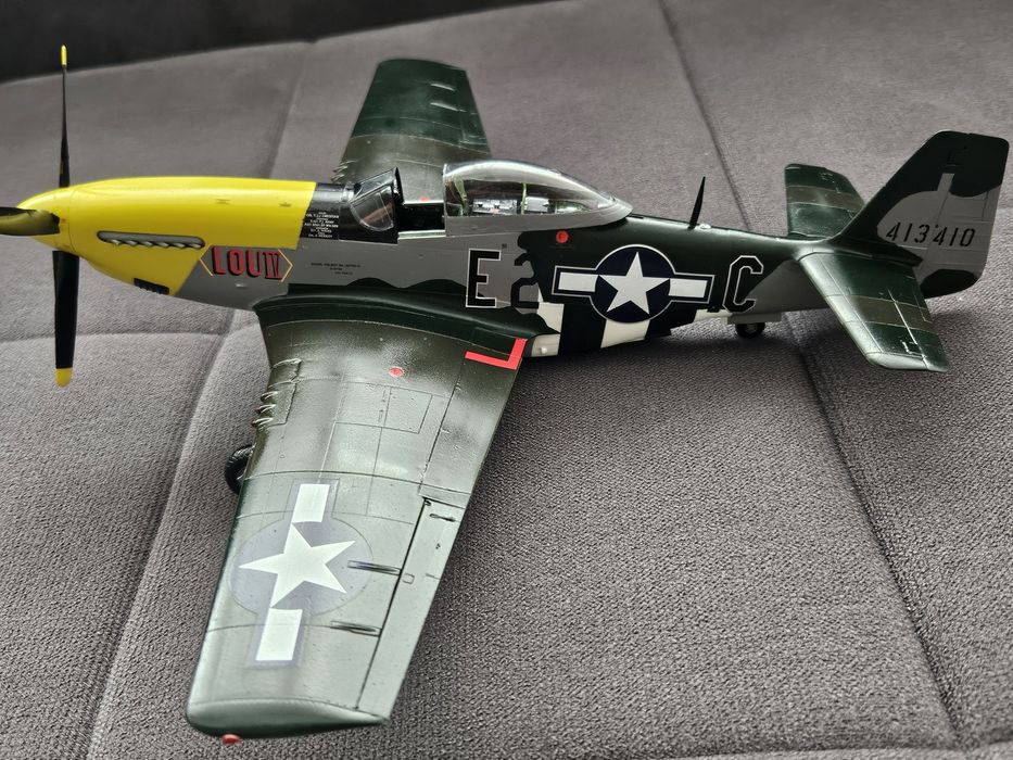 Vând Revell Mustang P51