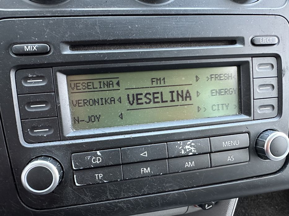 Оригинални Радио/Централна Конзола-Духалки за *VW TOURAN/VAG*