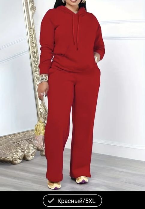 Продаются костюмы