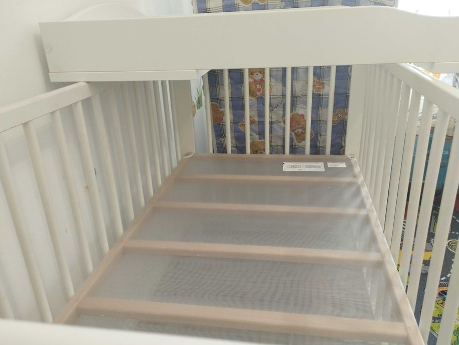Pătuț bebe ikea și 2 saltele