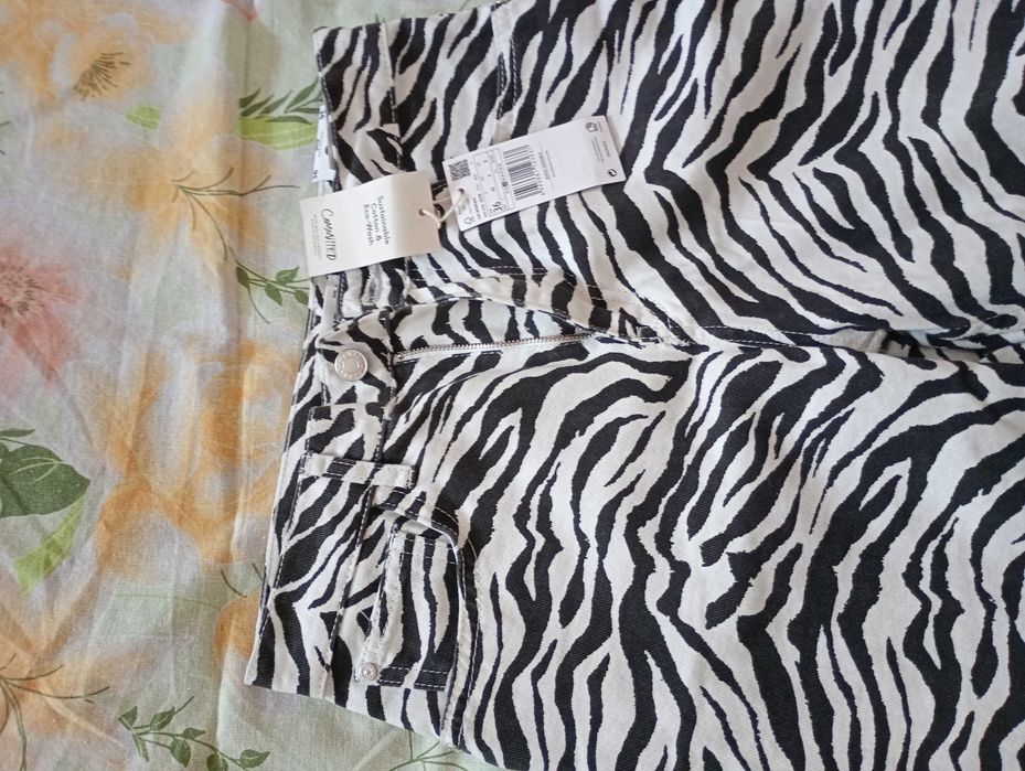 Дънки Mango,нови цвят зебра