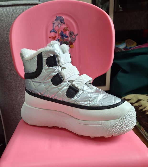 Продам новую обувь