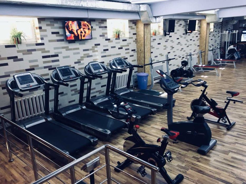 Продаю беговые дорожки только оптом! Всего 5 штук!