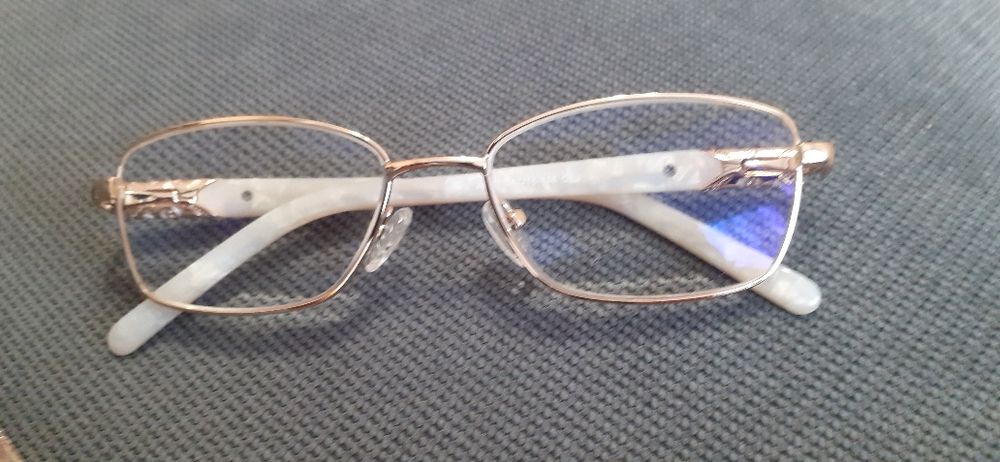 Диоптрични очила за работа с компютър