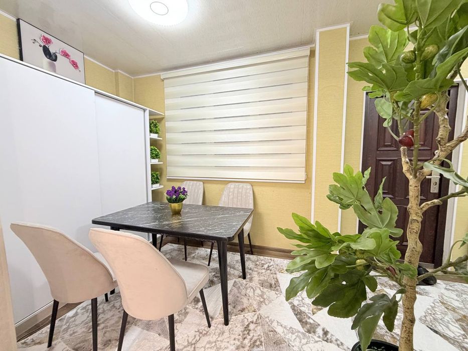 Чиланзар 9 квартал 2 хона 1 этаж балкон 2*6