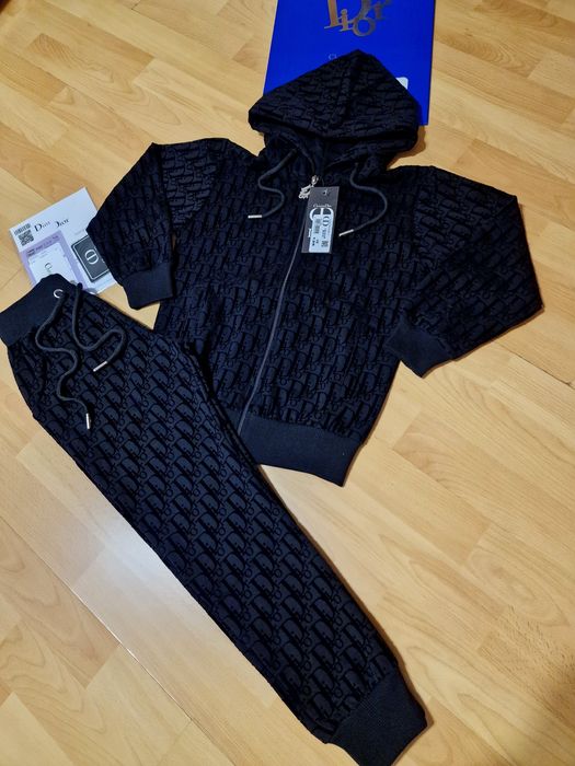 Treninguri copii Christian Dior,insertii catifea, diverse mărimi