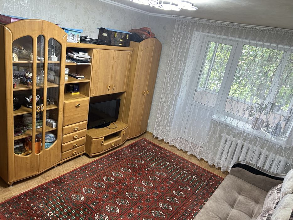 Продается 2-комнатная квартира