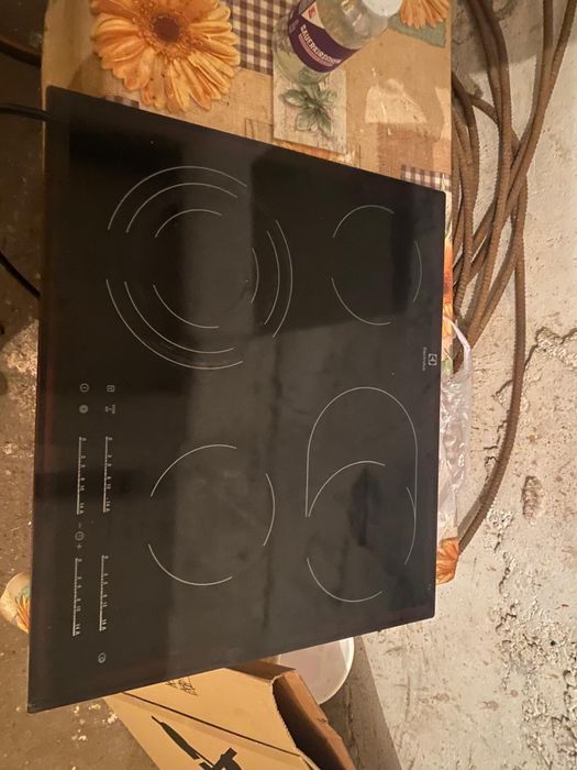 Plita vitroceramica Electrolux
