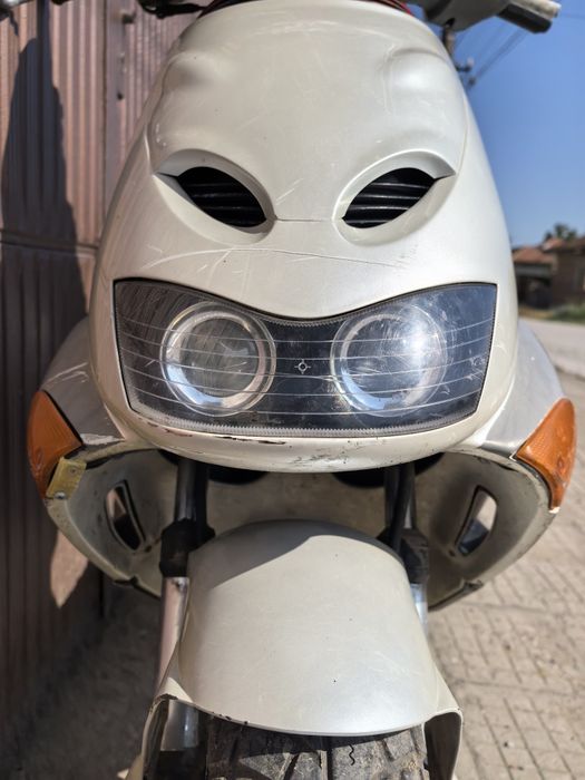 Aprilia SR50 Minarelli въздушно НА ЧАСТИ
