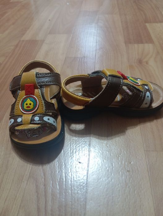 Детская обувь ..