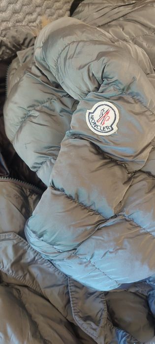 Geaca moncler  originala