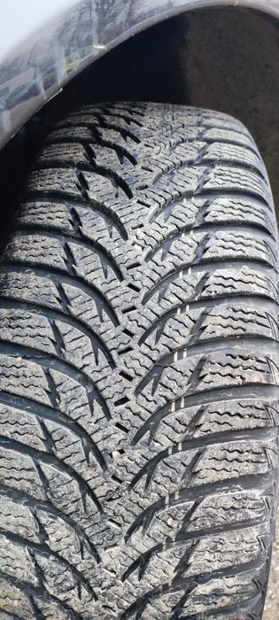 Продавам железни джанти с гуми 5х100/ 15 цола.