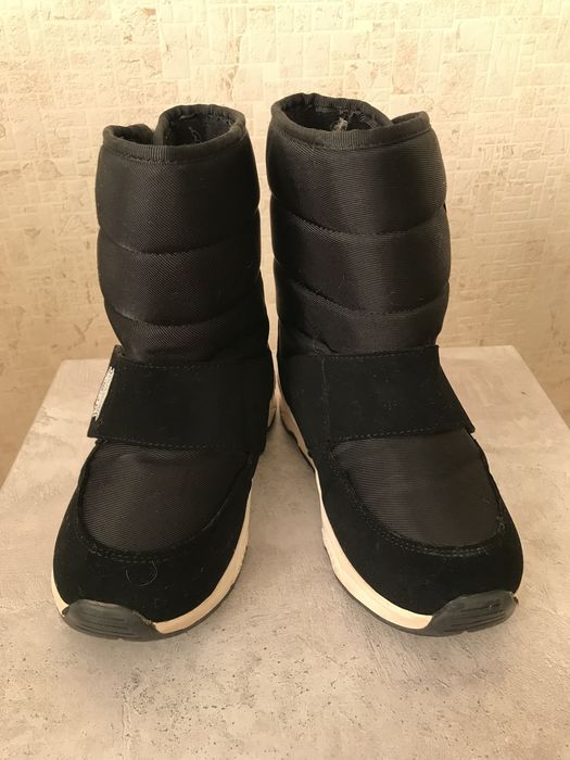 Дутики зимние продам