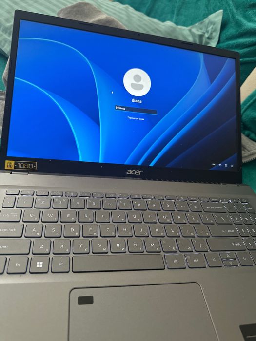 Acer Aspire 5 A515-57.