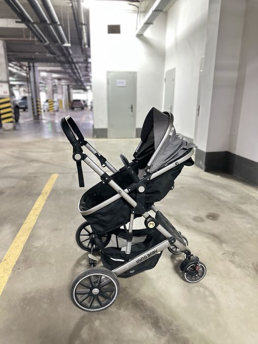 Коляска для прогулоки