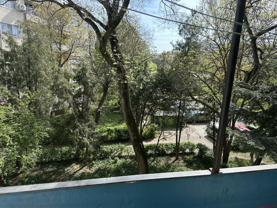 Apartament 2 camere in bloc de caramida din Micro 15