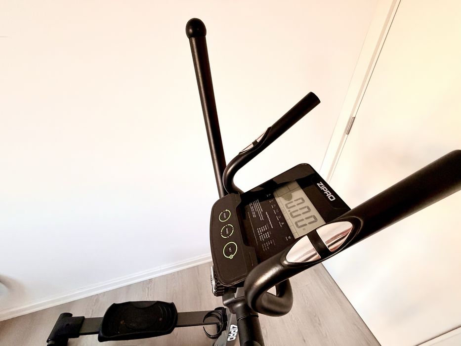 Bicicleta fitness eliptica Zipro