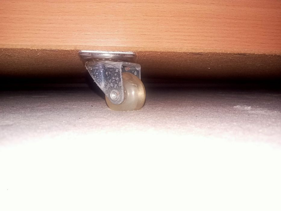 Продам хороший диван