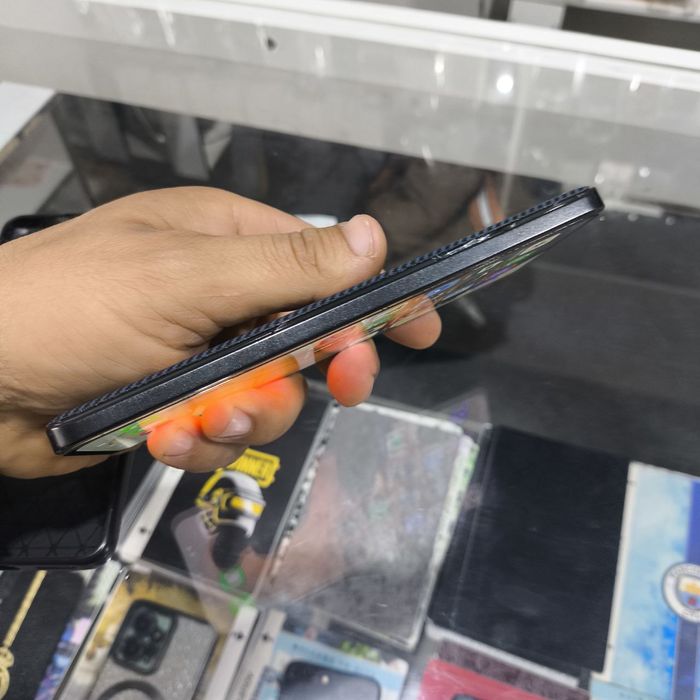 Ikta telefon narxi kelishilgan xolda