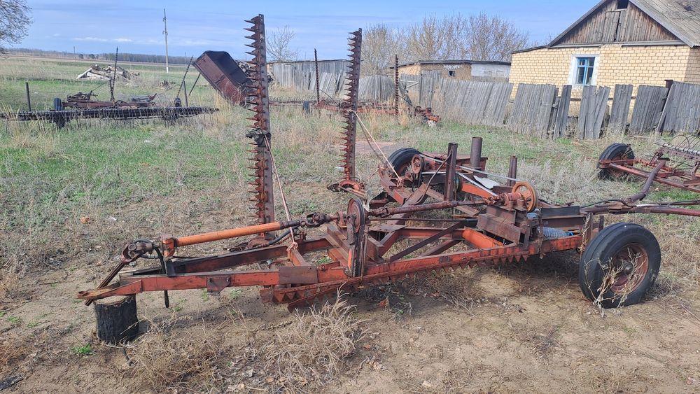 Продам трактор Т25