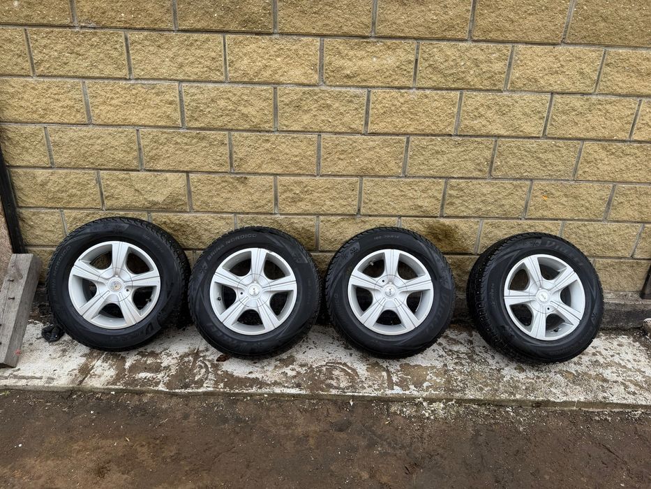 Продам резину с дисками