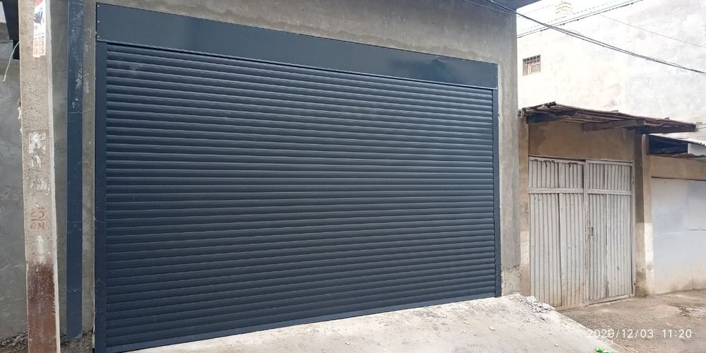 Пластиковые окна и двери ролетные ворота