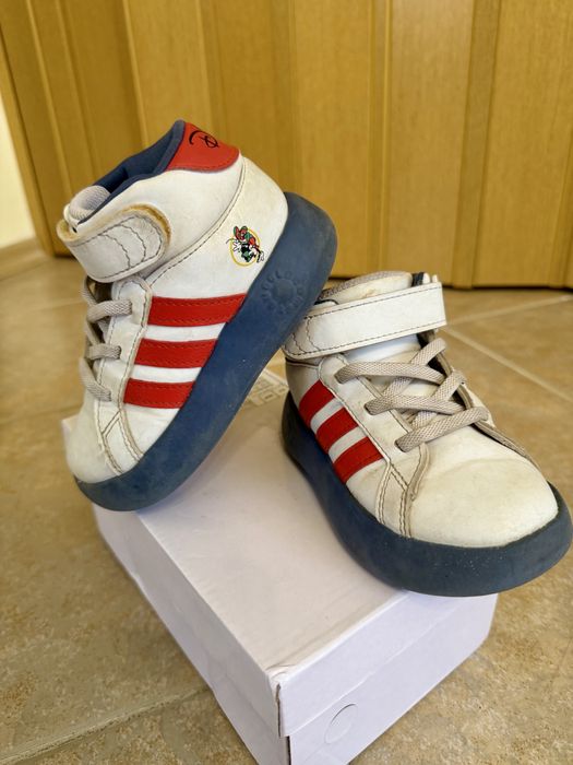 Детски сникърси Adidas Disney