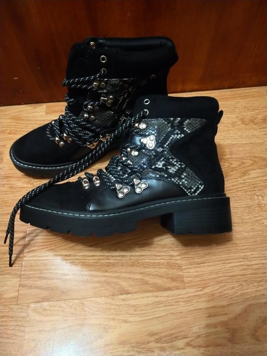 Женски боти claudia ghizzani набук