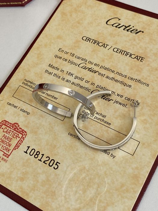 Cercei Cartier LOVE Small White Gold 750