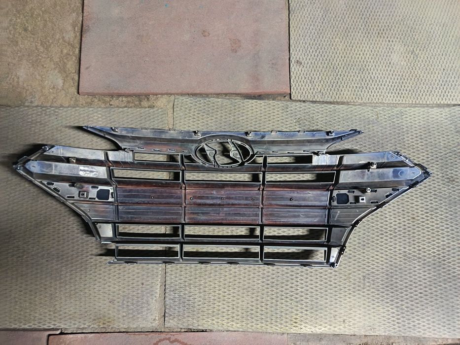 Решетка радиатора