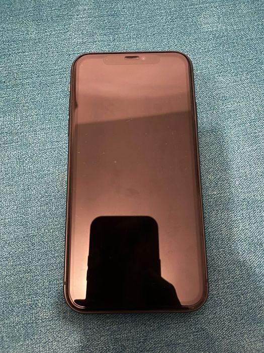 Vand Iphone 11 black 128gb garantie RO