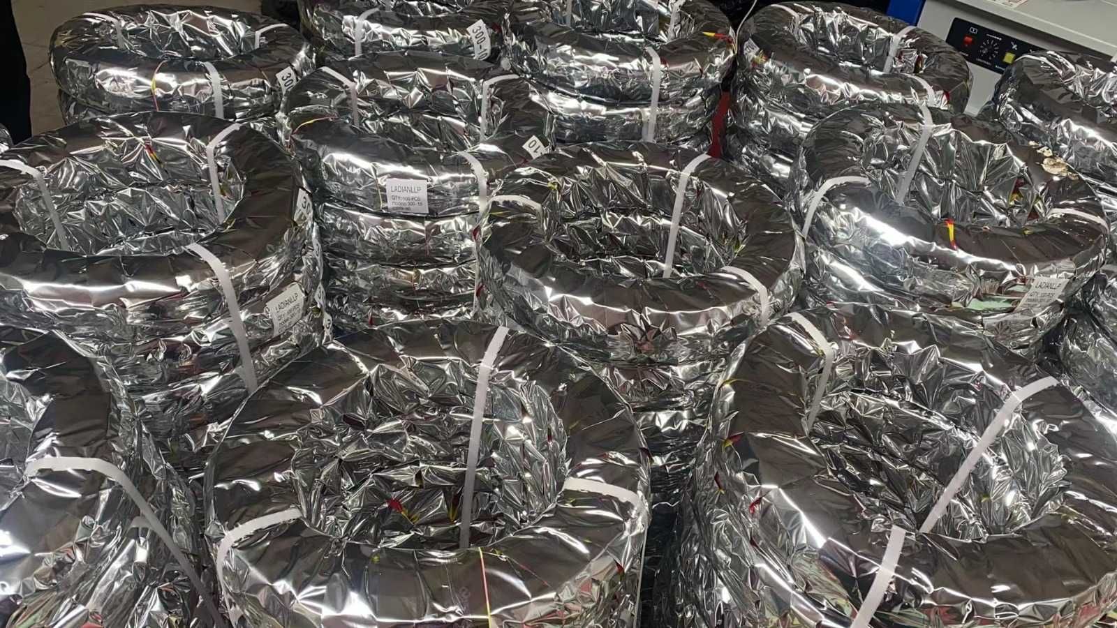 Шины для мопеда бескамерные - Мотошины, диски и колеса Алматы на Olx