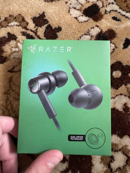 Razer Hammerhead Duo-Геймърски слушалки тапи с микрофон.