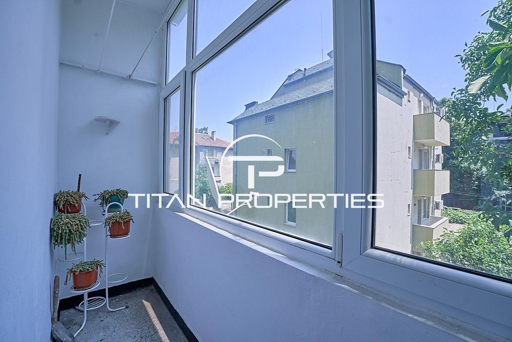 Дава се под наем Двустаен апартамент в Пловдив, Център - 60 кв.м за 357 € - Снимка #10