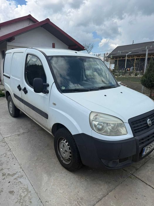 vand autoutilitara fiat doblo cargo an 2006 ,km 156000
