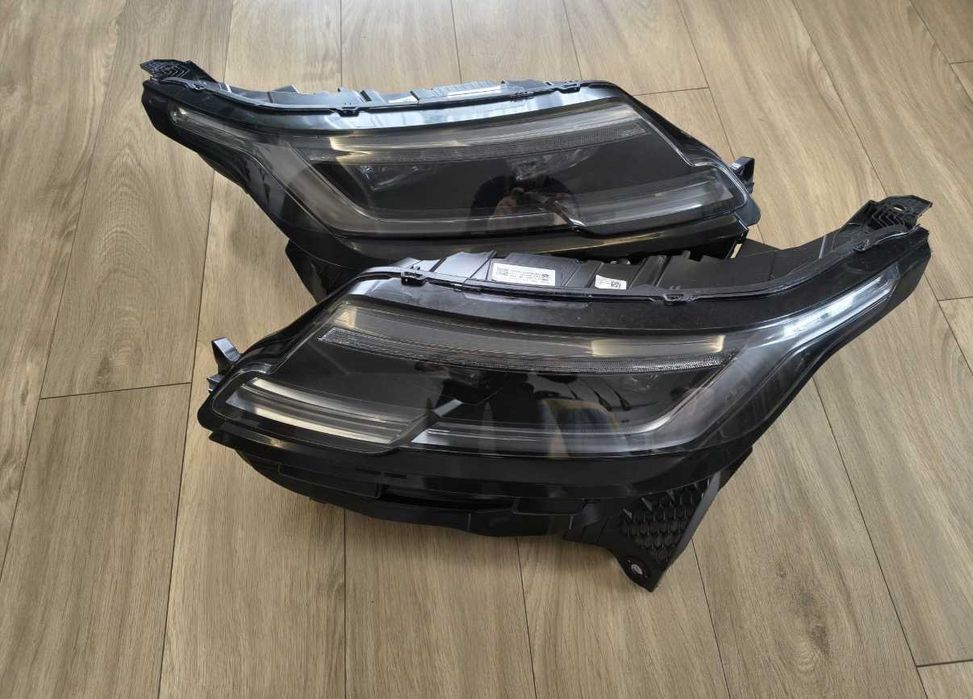 Фар Land Rover Range Rover Velar Lift