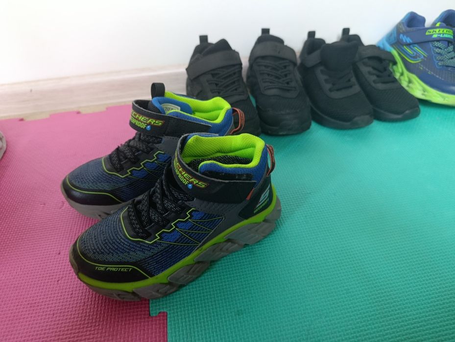 Încălțăminte skechers mărimile 29,30
