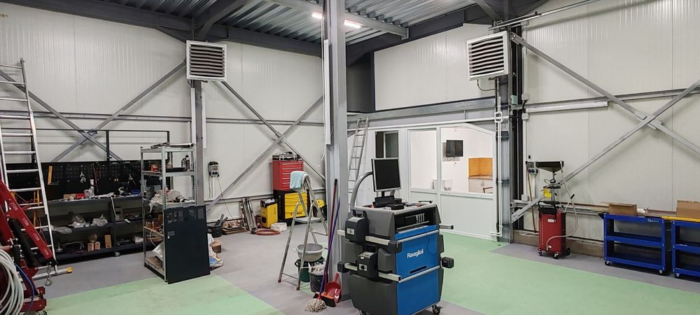 Vand Vila P+M si garaj pe structura metalica P+1.