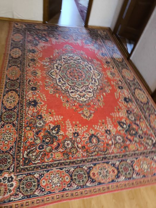 Продам ковры натуральные разных размеров