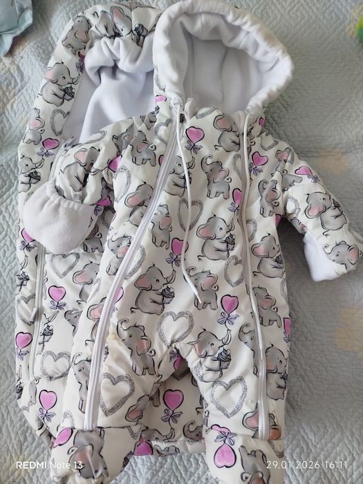 Продам зимний кокон для девочки