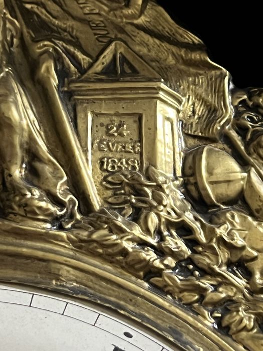 Ceas de podea vintage – mecanic, cu pendul – stare foarte buna