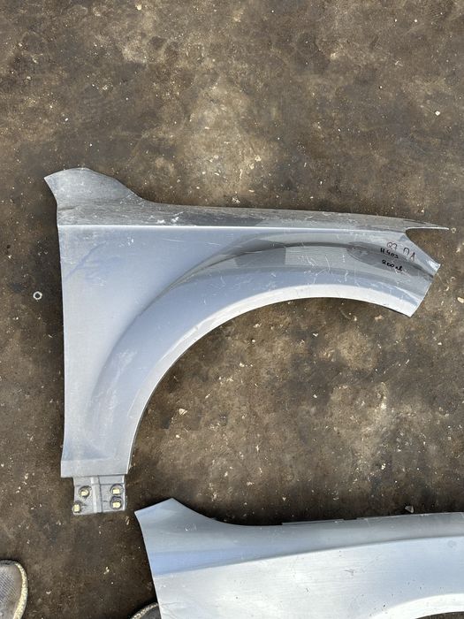 Калник оригинален Ауди Q7 десен Audi Кю7 с минимални забележки н403