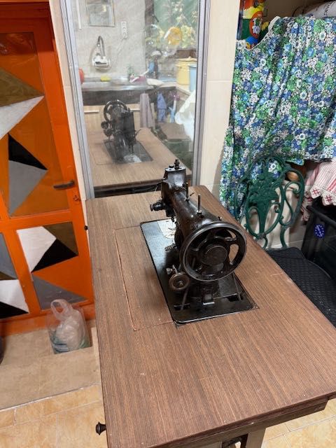 Kрачна машина Роял