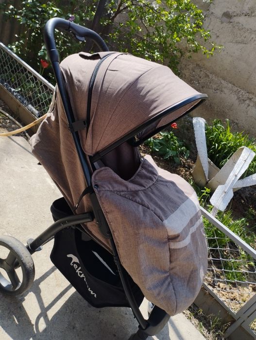 Детская коляска в отличном состоянии