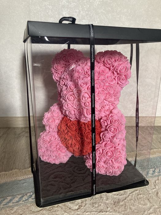 Продается мишка из розы