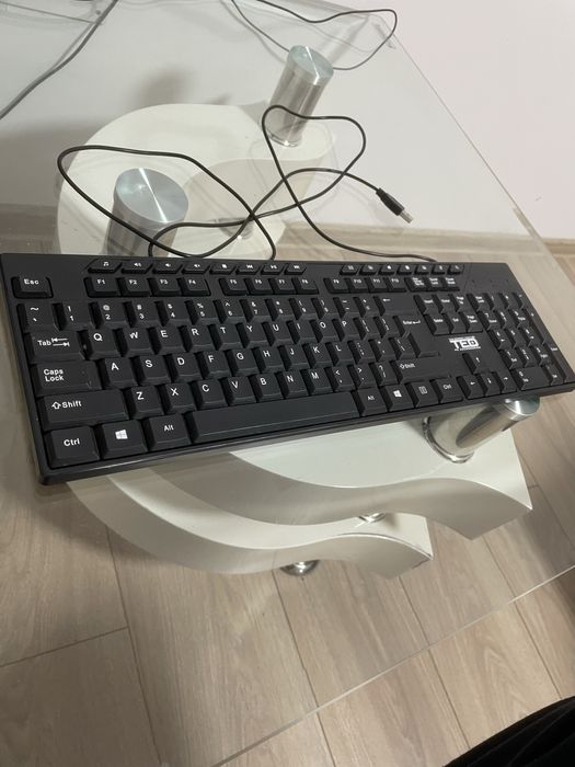 Tastatură pentru PC