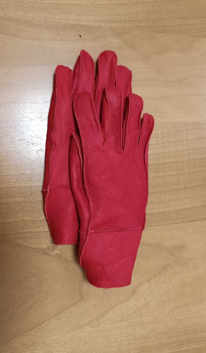 Кожени Ръкавици-Дамски